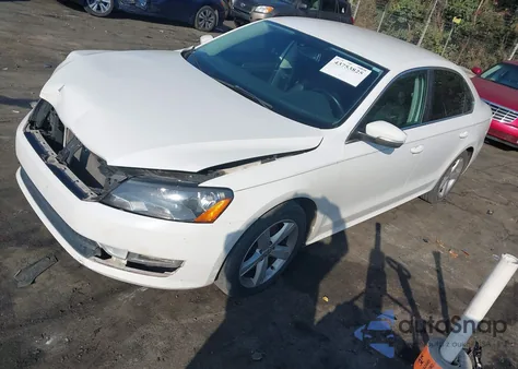 2015 Volkswagen Passat 1.8T Limited Edition из США, поврежденный, VIN 1VWAS7A35FC089505